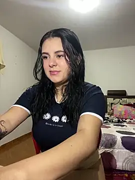 emiliaharper408 online show from 02.28.25