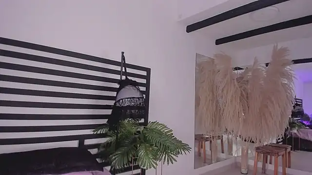 ariana rosse   online show from 01.12.25