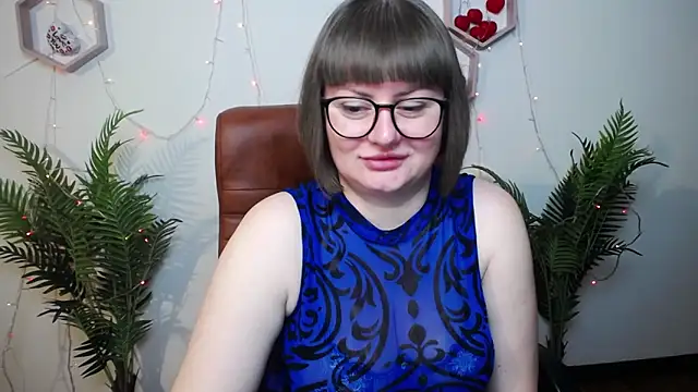 ZannaDreil online show from 04.13.26