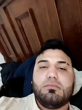 Snapshot of SINUECASTILLO chatting on 12.14.24 SINUECASTILLO online show from 12.14.24