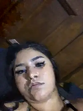 Snapshot of SINUECASTILLO chatting on 03.07.25 SINUECASTILLO online show from 03.07.25