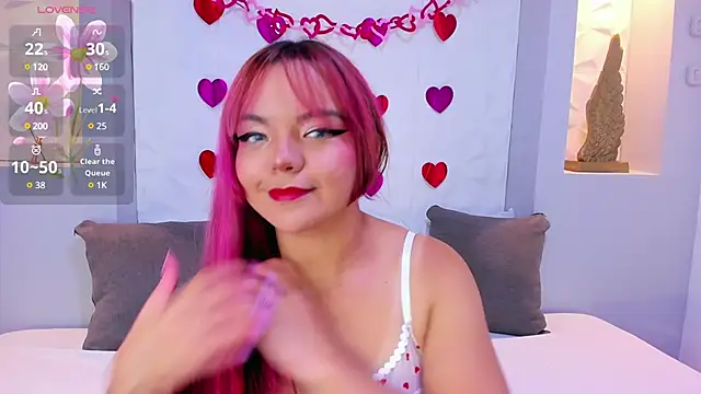 EmilyRouss  online show from 02.19.25