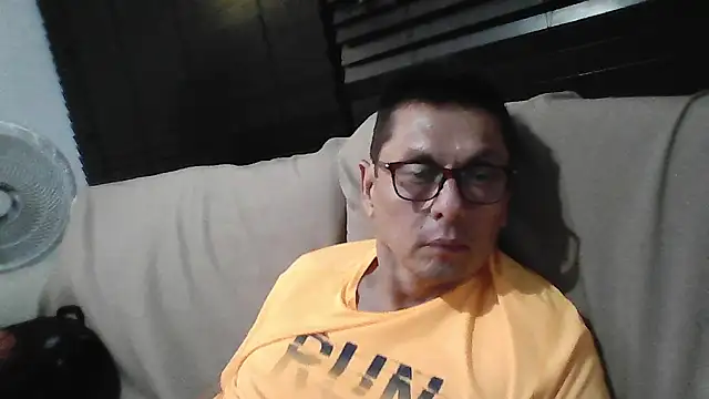 MarcusKelvin online show from 10.11.25