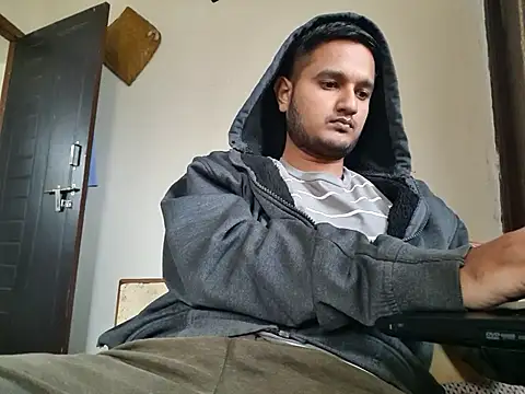 Jonrobinso online show from 11.23.25