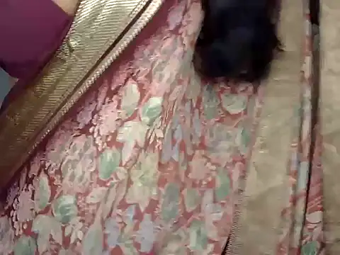 cute sweeetu online show from 10.29.25