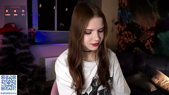 EvelyynLopez online show from 12.20.24