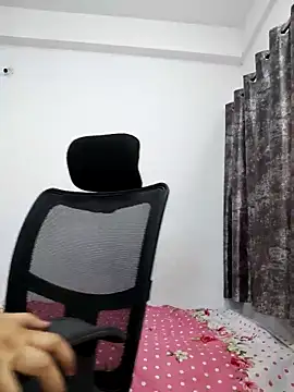 sanaya baby online show from 10.03.25