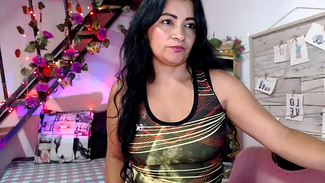 Snapshot of luna_sky83 chatting on 02.03.26 luna sky83 online show from 02.03.26