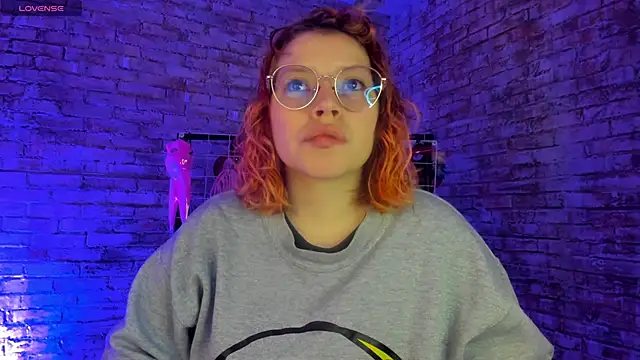 Cherry xoxx online show from 09.12.25