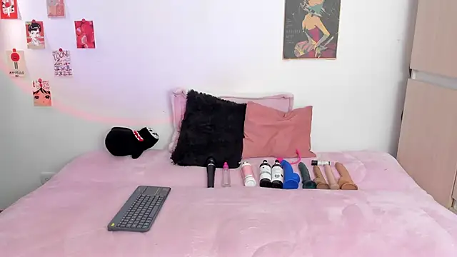 AlyRoses online show from 01.10.25