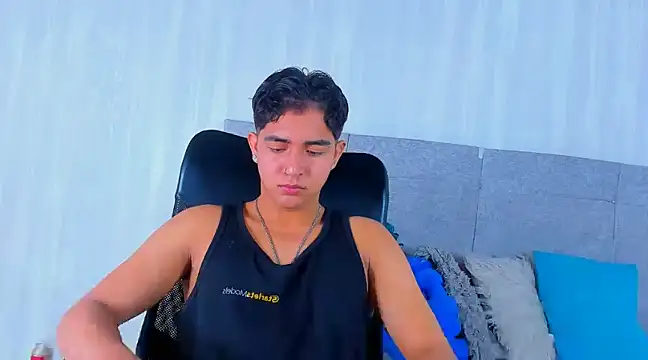 Muichiro tokito1 online show from 01.10.25