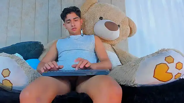 Muichiro tokito1 online show from 01.31.25