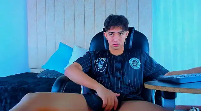 Muichiro tokito1 online show from 03.17.25