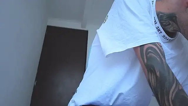 Saturno v online show from 09.29.25