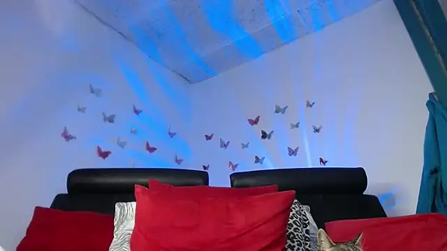 Snapshot of Sexy-Favgirl chatting on 03.06.26 Sexy-Favgirl online show from 03.06.26