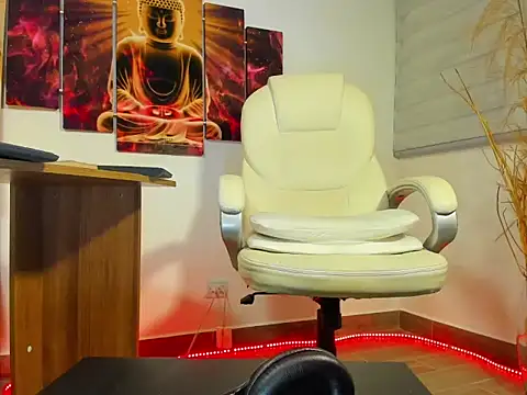 Snapshot of alessandro_wye chatting on 02.22.25 alessandro wye online show from 02.22.25