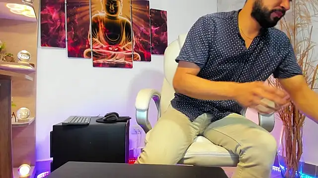 Snapshot of alessandro_wye chatting on 03.02.25 alessandro wye online show from 03.02.25