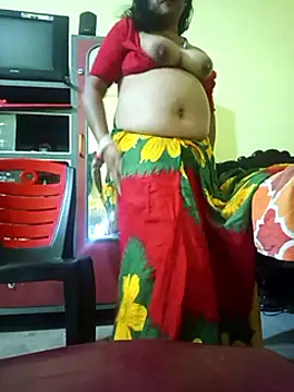 Snapshot of Riyaa_2024 chatting on 12.11.24 Riyaa 2024 online show from 12.11.24