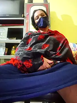 Snapshot of Riyaa_2024 chatting on 12.22.24 Riyaa 2024 online show from 12.22.24