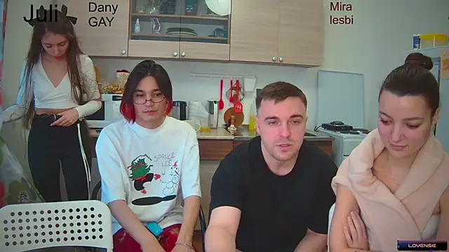 fcjuicy pussy online show from 01.09.25