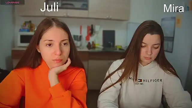 fcjuicy pussy online show from 02.14.25