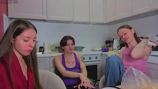 fcjuicy pussy online show from 11.28.25