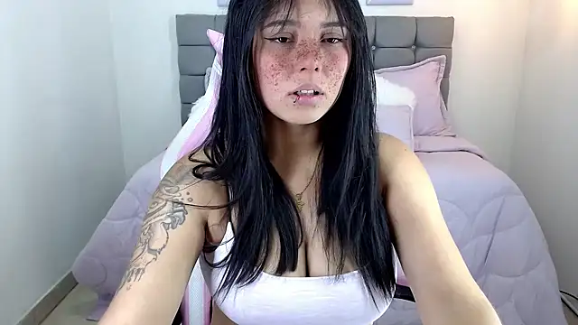 sarah moon2 online show from 03.12.25