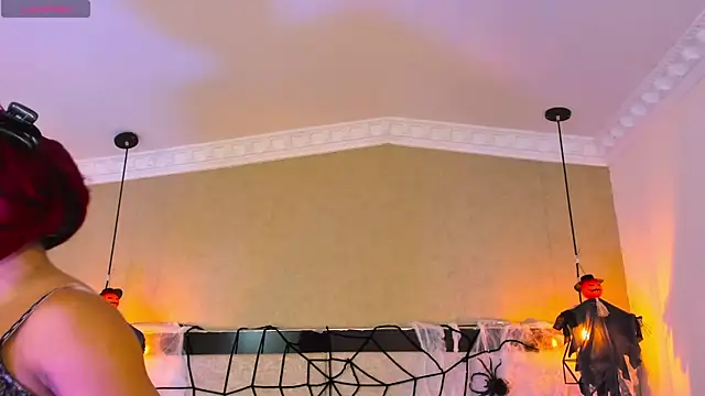 kimCosseyy online show from 10.20.25