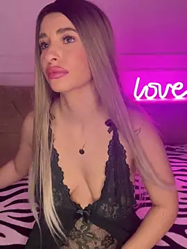 GraceCarther online show from 12.08.24