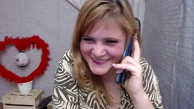 DaniellaKiss online show from 02.13.25