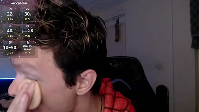 bryamado69 online show from 10.13.25