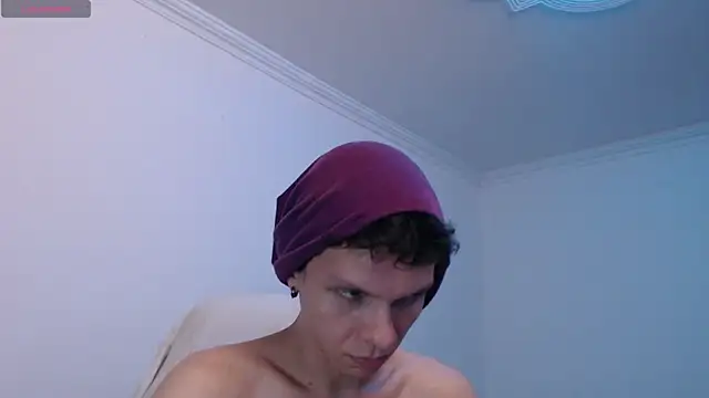 bryamado69 online show from 04.14.26