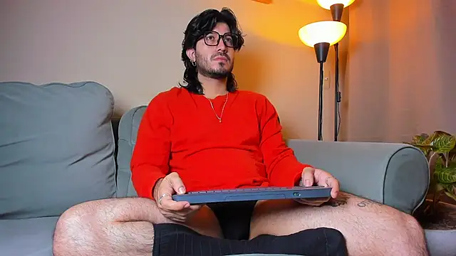 Snapshot of Ackerman_Eren_ chatting on 10.06.25 Ackerman Eren  online show from 10.06.25