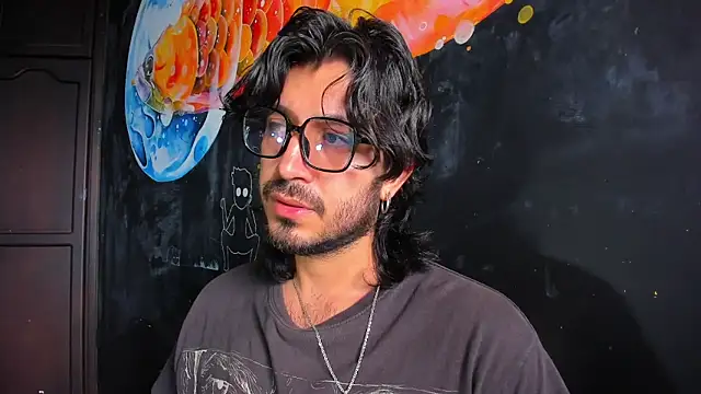 Ackerman Eren  online show from 11.04.25