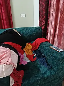 BongQueen9 online show from 06.24.26