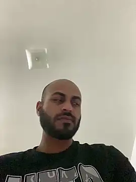 islandvybee55 online show from 12.29.24