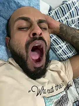 islandvybee55 online show from 01.29.25