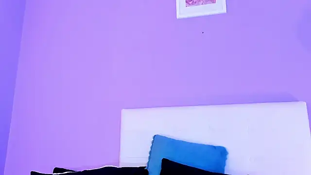 Snapshot of Charlotte11-11 chatting on 11.21.25 Charlotte11-11 online show from 11.21.25