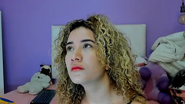 Snapshot of Charlotte11-11 chatting on 01.14.26 Charlotte11-11 online show from 01.14.26