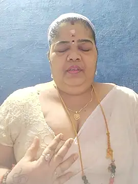 tamilthanushri online show from 11.10.25