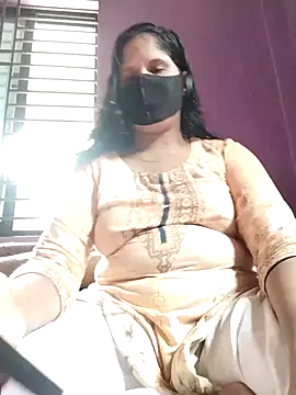 Snapshot of Koyel-Sen chatting on 01.30.25 Koyel-Sen online show from 01.30.25