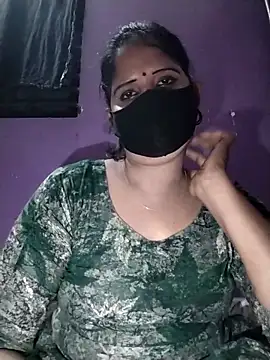 Snapshot of Koyel-Sen chatting on 01.31.25 Koyel-Sen online show from 01.31.25