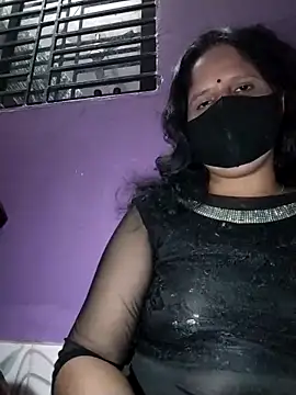 Snapshot of Koyel-Sen chatting on 03.04.25 Koyel-Sen online show from 03.04.25