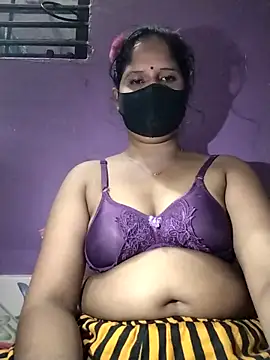 Snapshot of Koyel-Sen chatting on 03.16.25 Koyel-Sen online show from 03.16.25