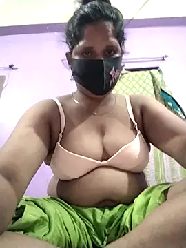 Snapshot of Koyel-Sen chatting on 09.28.25 Koyel-Sen online show from 09.28.25