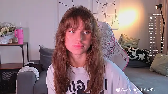 Snapshot of aesthetics__tease chatting on 05.24.26 aesthetics tease online show from 05.24.26