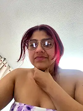 Aprilsmith2 online show from 12.05.24