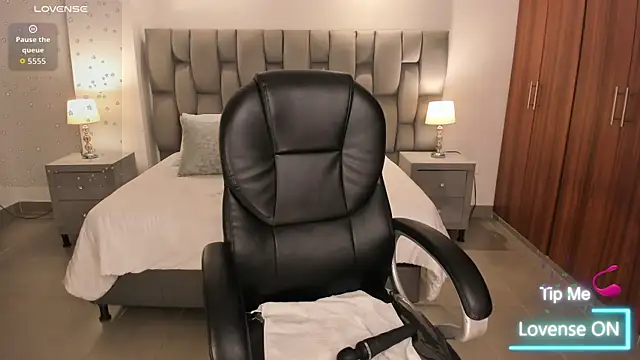 sarita evanss online show from 04.21.26