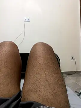 Snapshot of D4ivid chatting on 11.18.25 D4ivid online show from 11.18.25