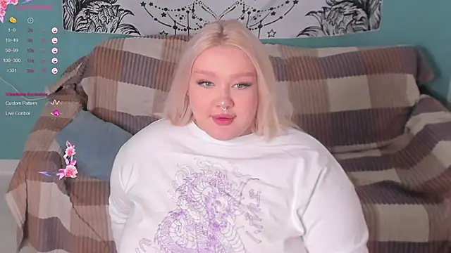 LilyBelll online show from 12.09.24